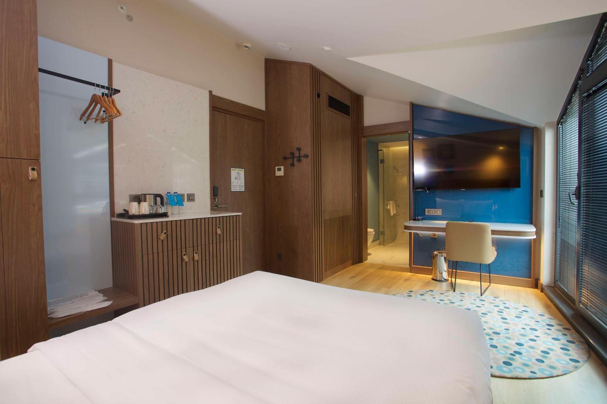 Hampton By Hilton Istanbul Old City Exterior photo