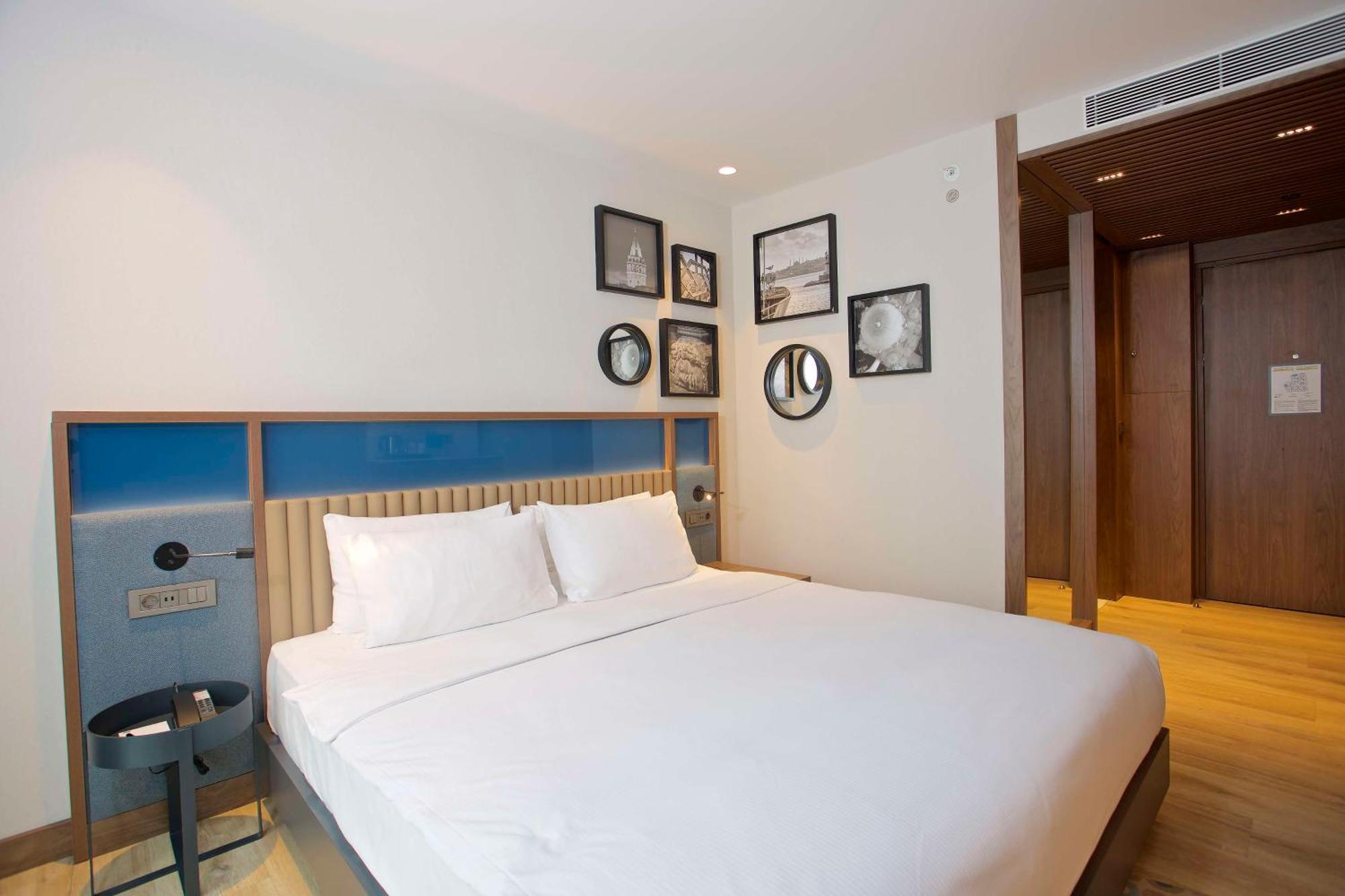Hampton By Hilton Istanbul Old City Exterior photo