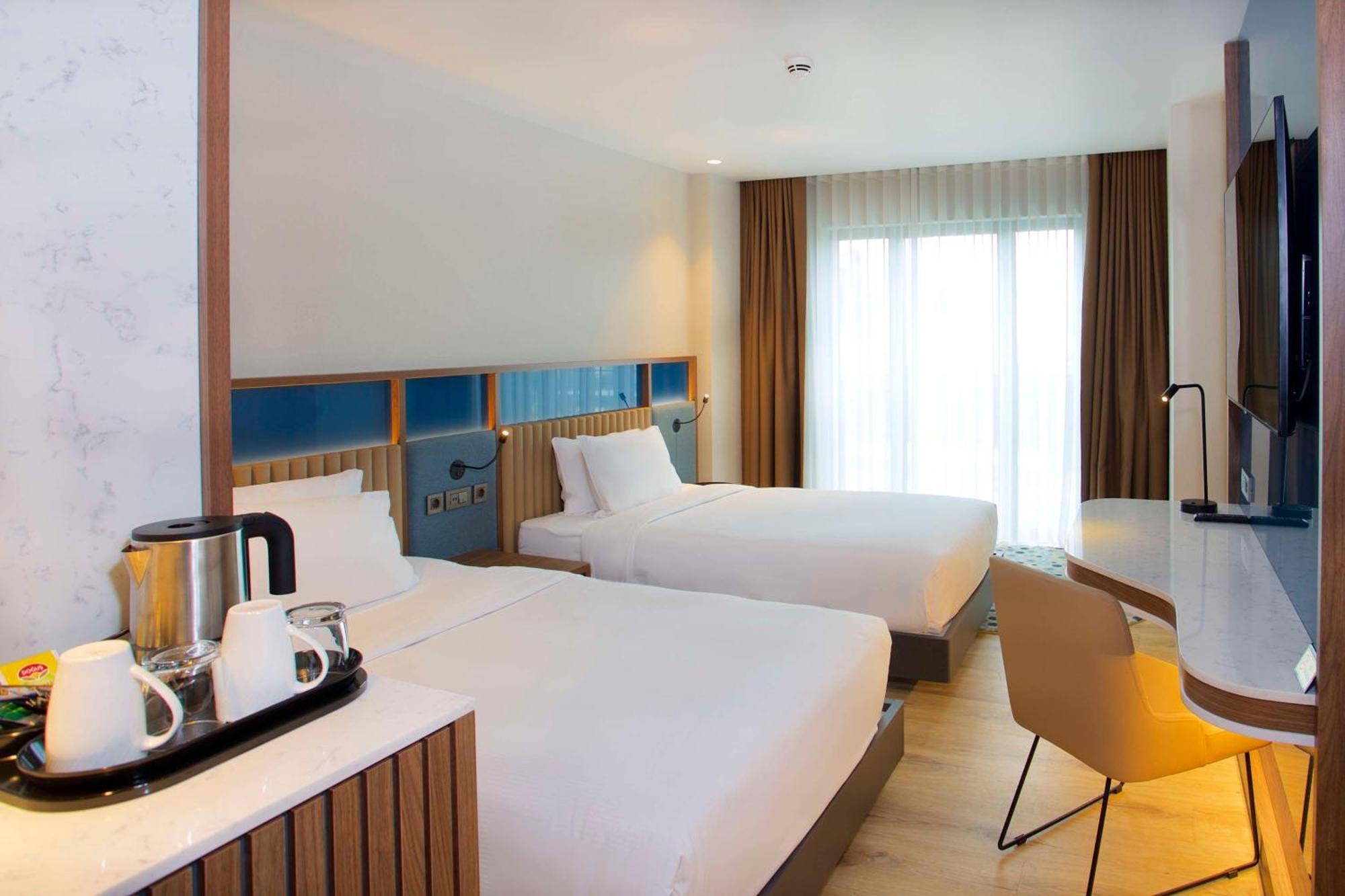 Hampton By Hilton Istanbul Old City Exterior photo